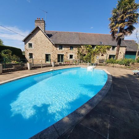 Chambres D'Hotes Avec Piscine Aux Agapanthes De Cromel - Mont Saint Michel 外观 照片
