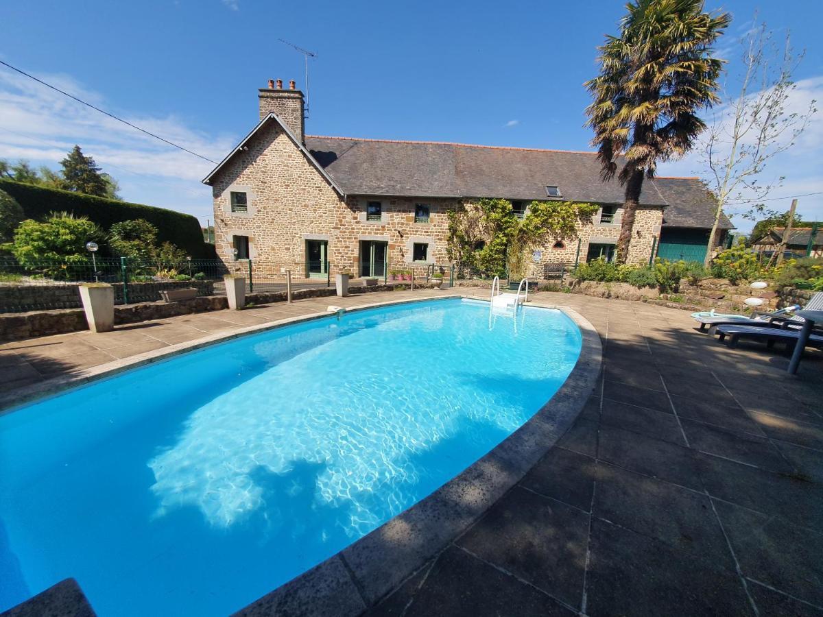 Chambres D'Hotes Avec Piscine Aux Agapanthes De Cromel - Mont Saint Michel 外观 照片